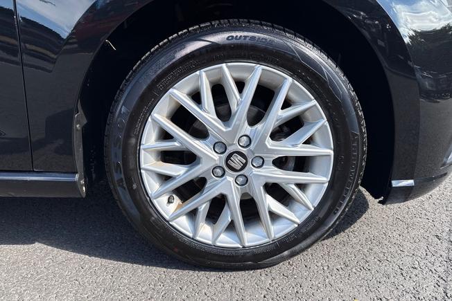 SEAT Ibiza Photo 5