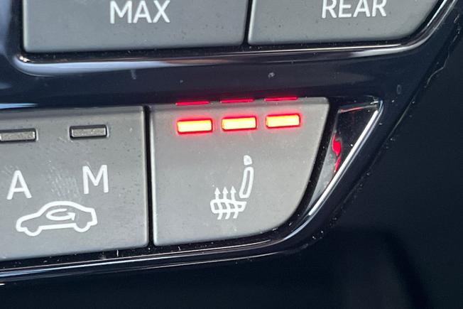 Audi Q4 E-Tron Photo 25