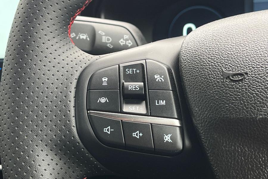 Ford Focus Photo autoimg-29ba4c34d21261bf7242aa1f387dd7ec8303a53c.jpg