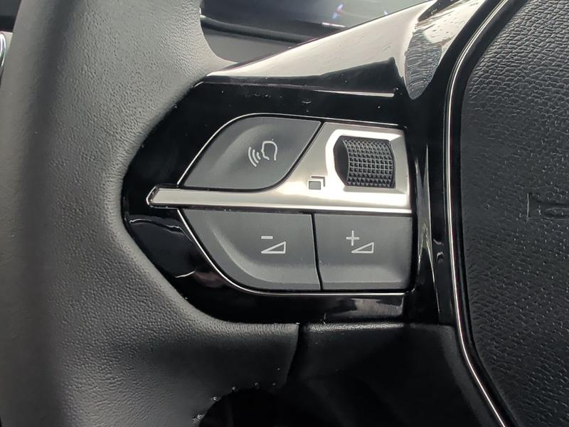 Used Peugeot 2008 MA74AHD 36