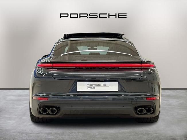 PORSCHE Panamera Photo 6