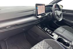 VOLKSWAGEN Golf Photo 2