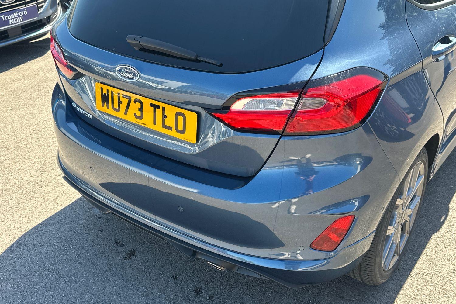 Ford FIESTA Photo 33