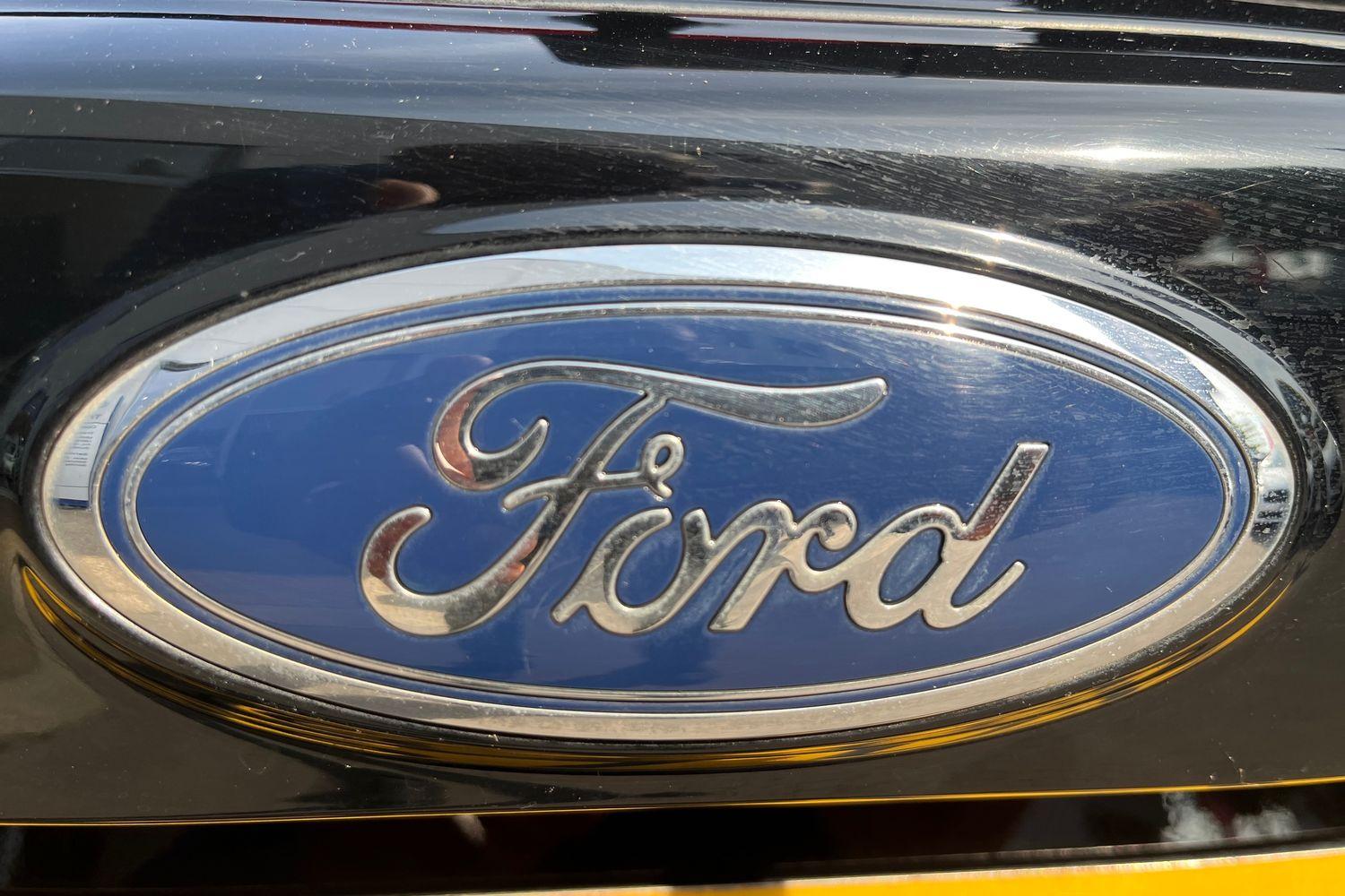 Ford KUGA Photo 39