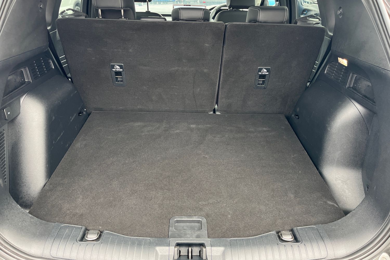 Ford KUGA Photo 20