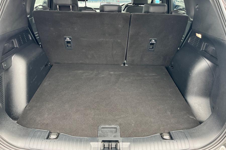 Ford KUGA Photo autoimg-29d8504d9ddf2df99859cca6c1461dcee6aec0a9.jpg