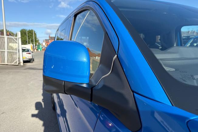 VOLKSWAGEN Transporter Photo 20
