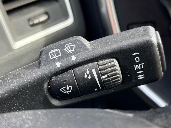 Volvo XC60 Photo 36