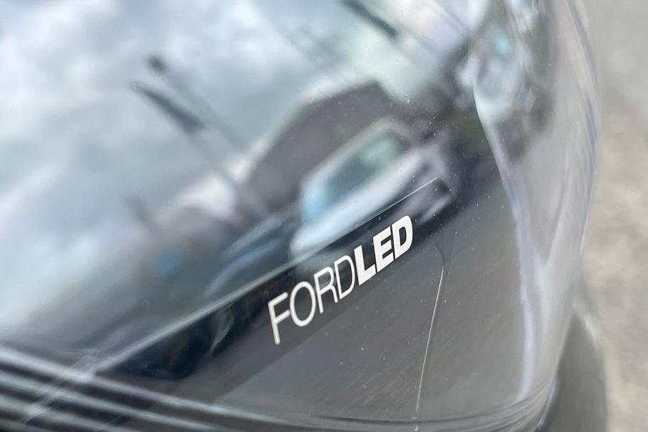 Used Ford TRANSIT CUSTOM KMZ9872 9