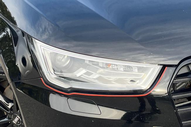 AUDI S1 Photo 19