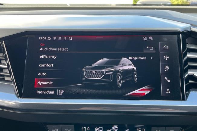 AUDI Q4 E-Tron Photo 23