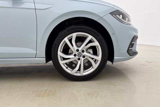 VOLKSWAGEN Polo Photo 5