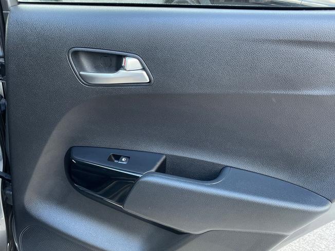 KIA Picanto Photo 32