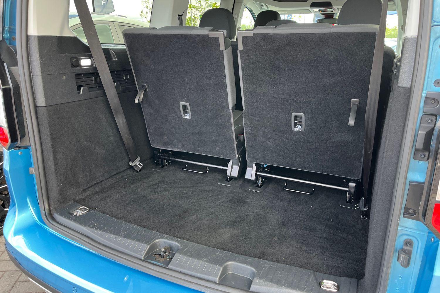 Ford Grand Tourneo Connect Photo 20