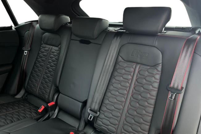 Audi RSQ8 Photo 10