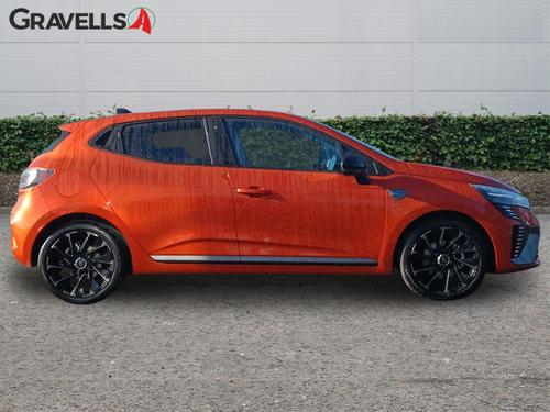Renault CLIO Photo autoimg-29f7a3e44ef63f7bffa7a65cc9d8365740c13ee8.jpg