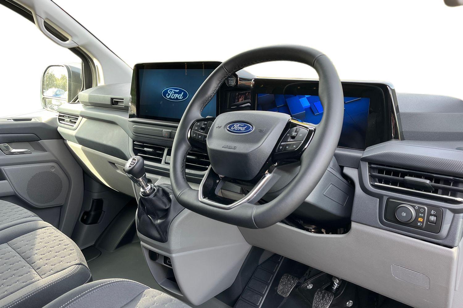 Ford Transit Custom Photo 8