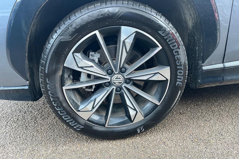 Used MG Motor UK HS GJ25NLR 37