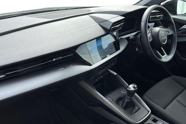 AUDI A3 Photo 2
