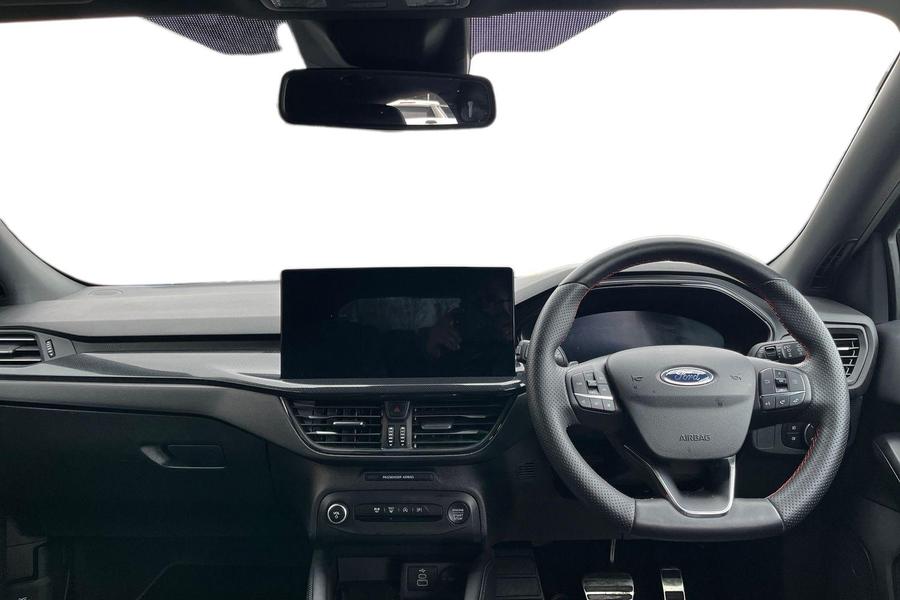 Ford FOCUS Photo autoimg-29fe026b7a9455661e825e25b7c83428830b1be2.jpg