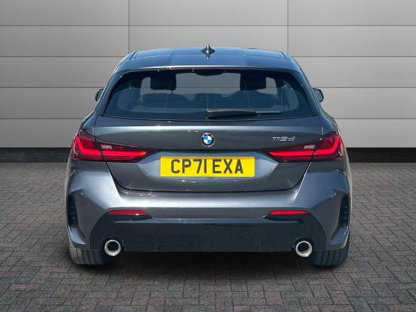 BMW 1 Series Photo autoimg-29ffca2f2cb0bd64dab3ff2e107c151ec7d53fc7.jpg