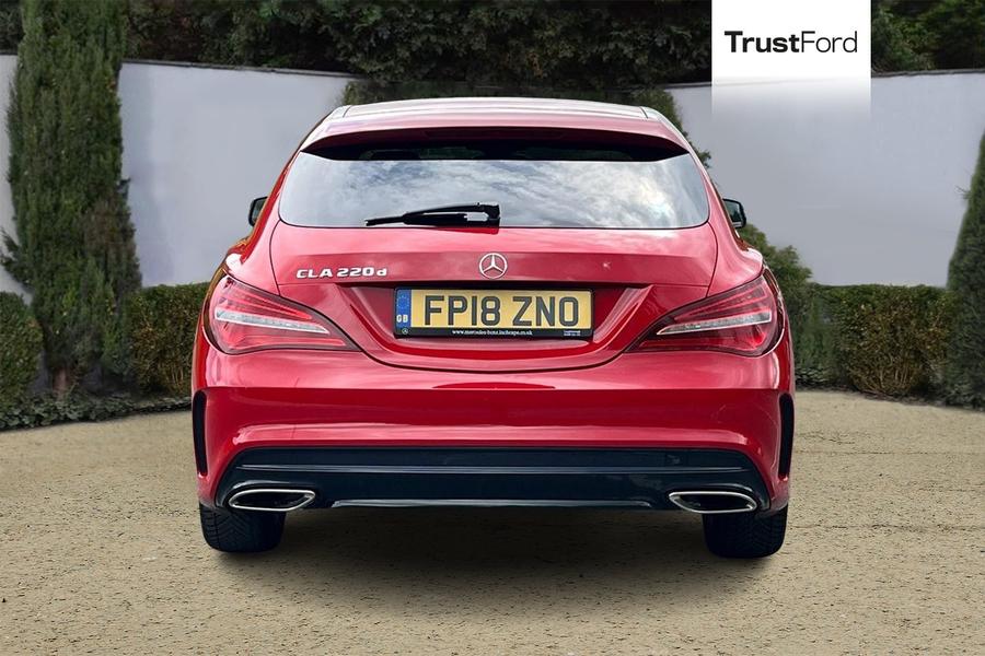 Mercedes-Benz CLA Photo autoimg-2a06d7290a53604c6ecf3da8d26a06e65df4556d.jpg