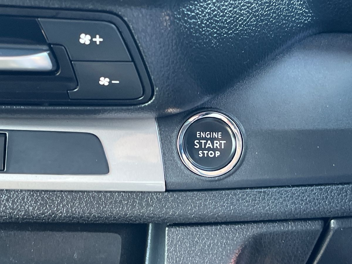 Peugeot e-Traveller Photo 33