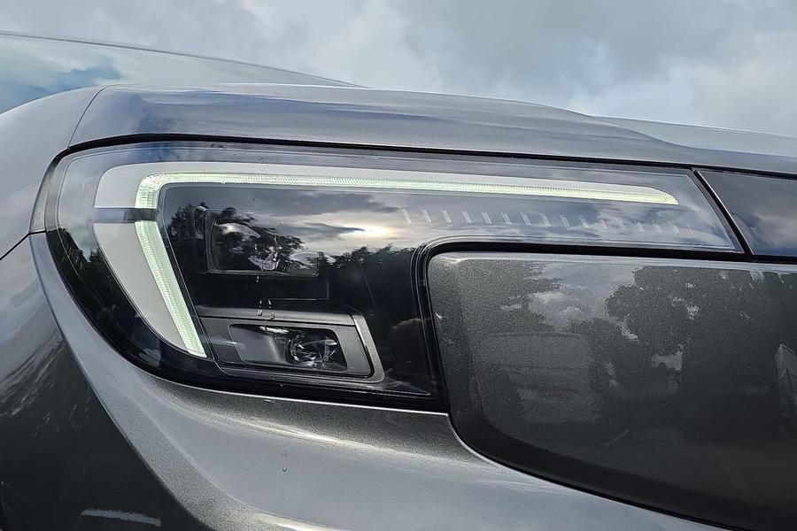 Ford Explorer Photo autoimg-2a07b07b1c7197efe0d11c5ce5bed5be8e5148bd.jpg