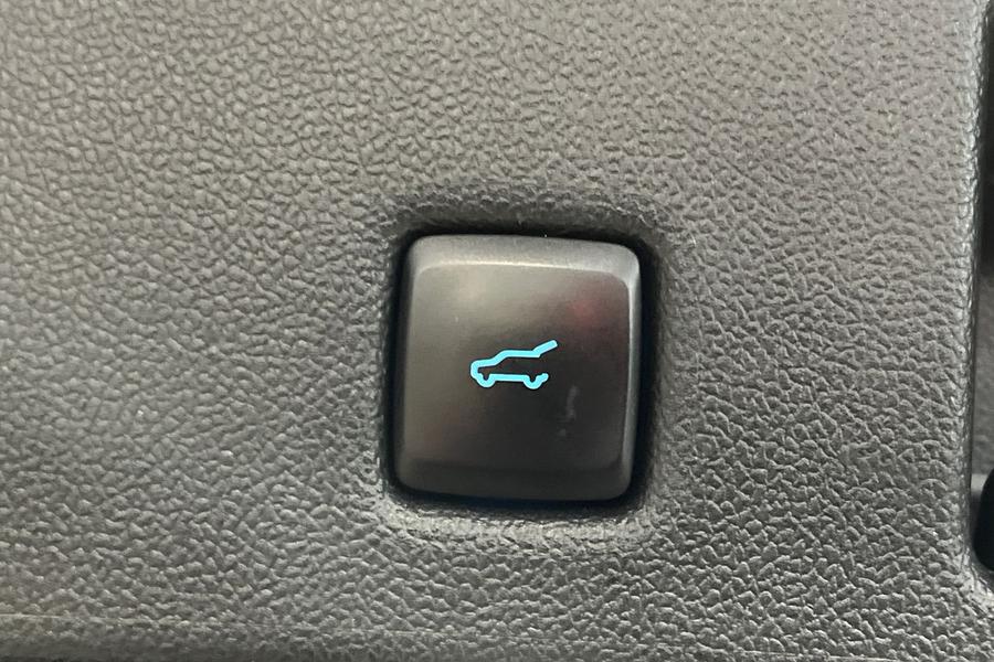 Ford Kuga Photo autoimg-2a138ebc8acc63c8de527059365c8b29aeeec2a1.jpg