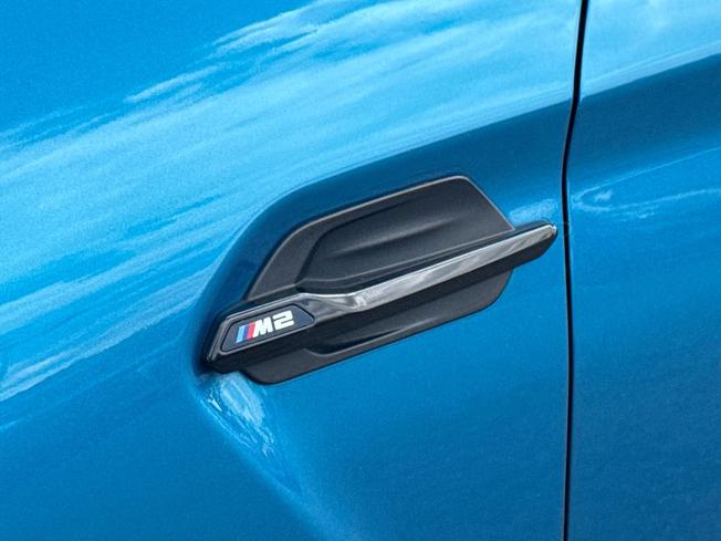 BMW M2 Photo 26