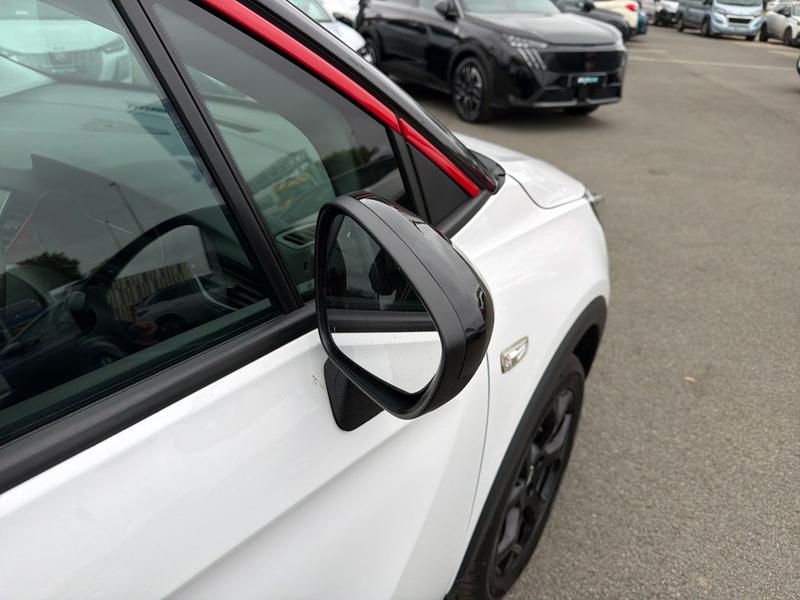 Used Vauxhall Crossland YO23DFC 25