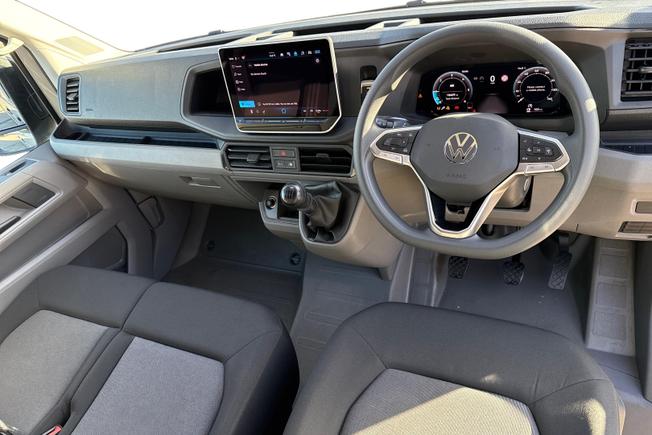 VOLKSWAGEN Crafter Photo 11