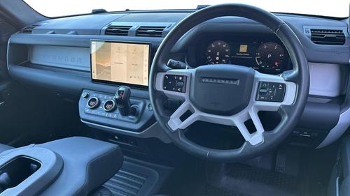 Land Rover Defender Photo autoimg-2a1e41ed108a0b1a53ae5e169b05bf32a9acaf3f.jpg
