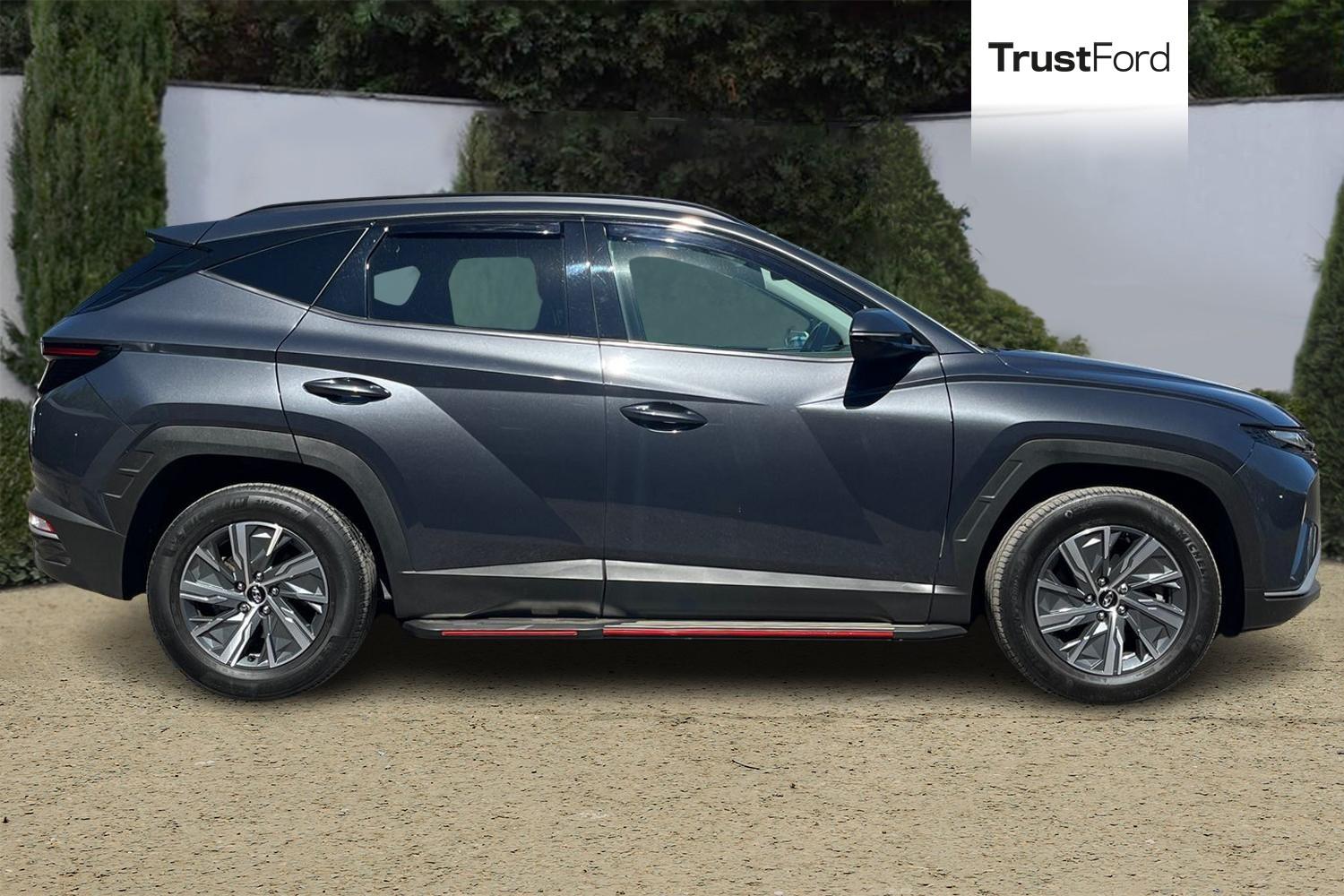 Hyundai TUCSON Photo 2
