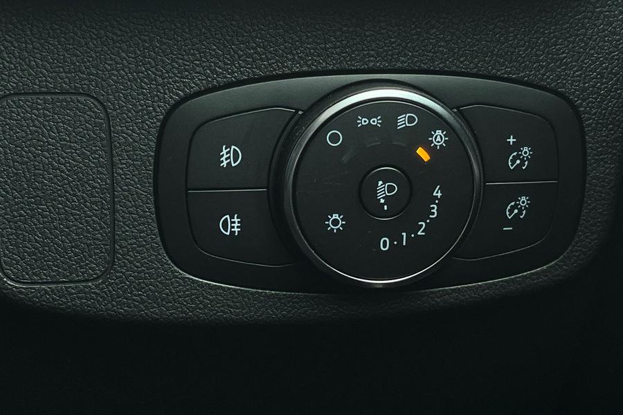 Ford Focus Photo autoimg-2a201fc6c729567d085d6d40f69381f8f6b8316b.jpg