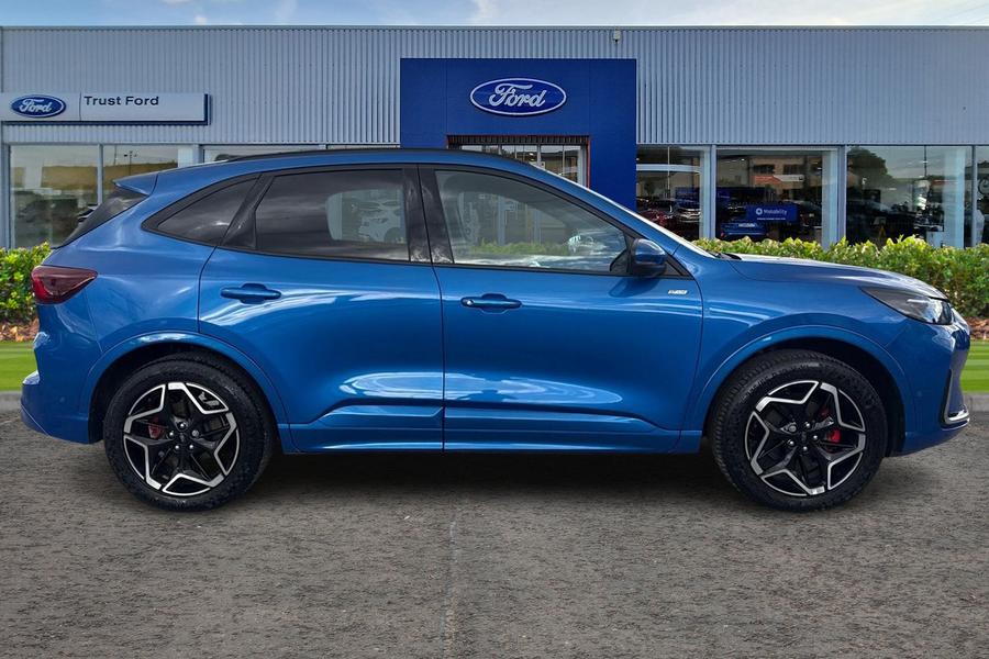 Ford KUGA Photo autoimg-2a236362f241a0d543657650c18edbdb32df399e.jpg