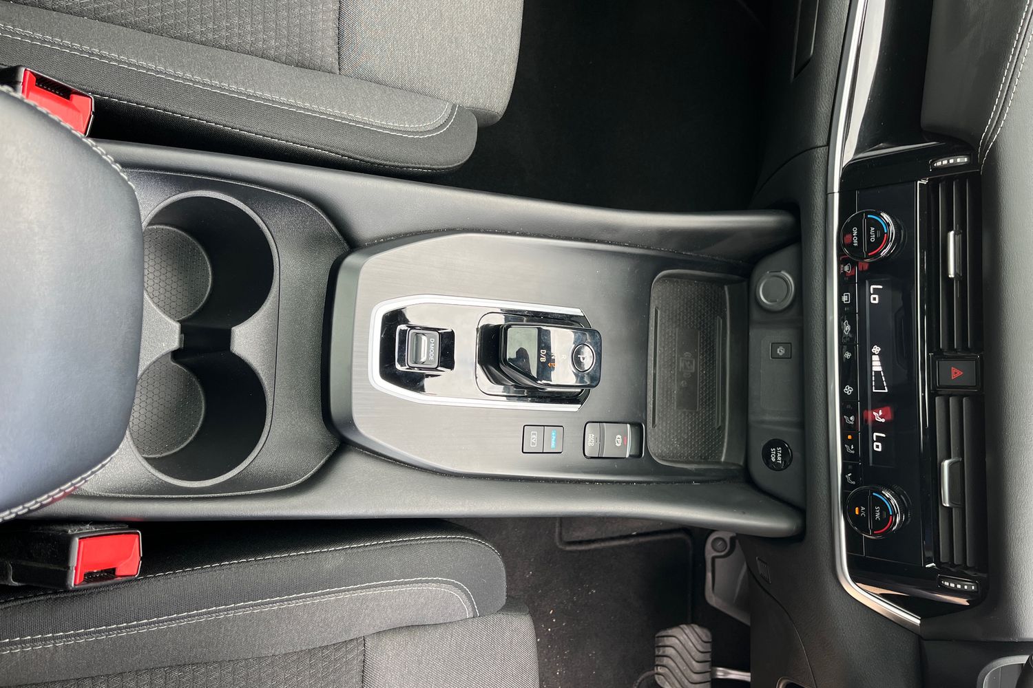 Nissan Qashqai Photo 30