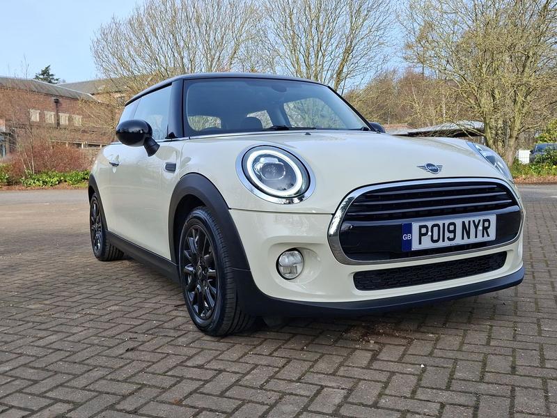 Used MINI Hatch PO19NYR 40