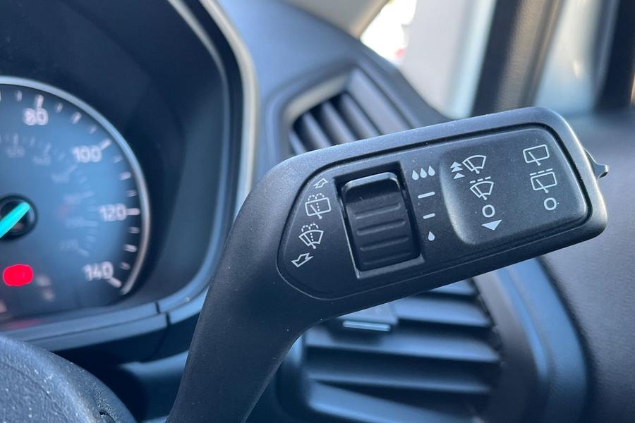 Ford EcoSport Photo autoimg-2a29e899170dee071d83d87a80a3ddb287a4bf1b.jpg