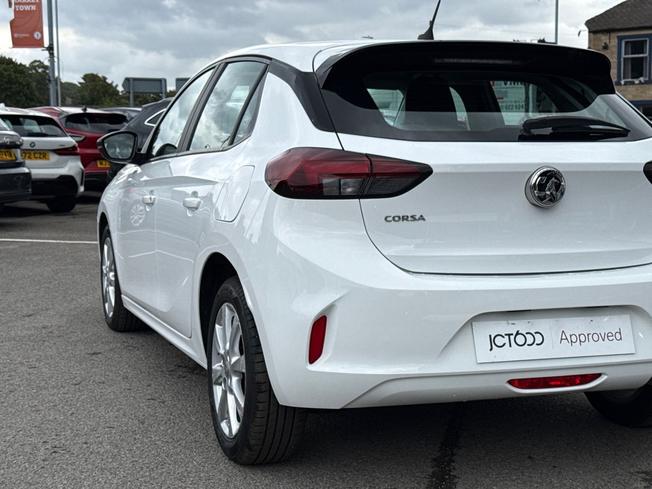 VAUXHALL Corsa Photo 27