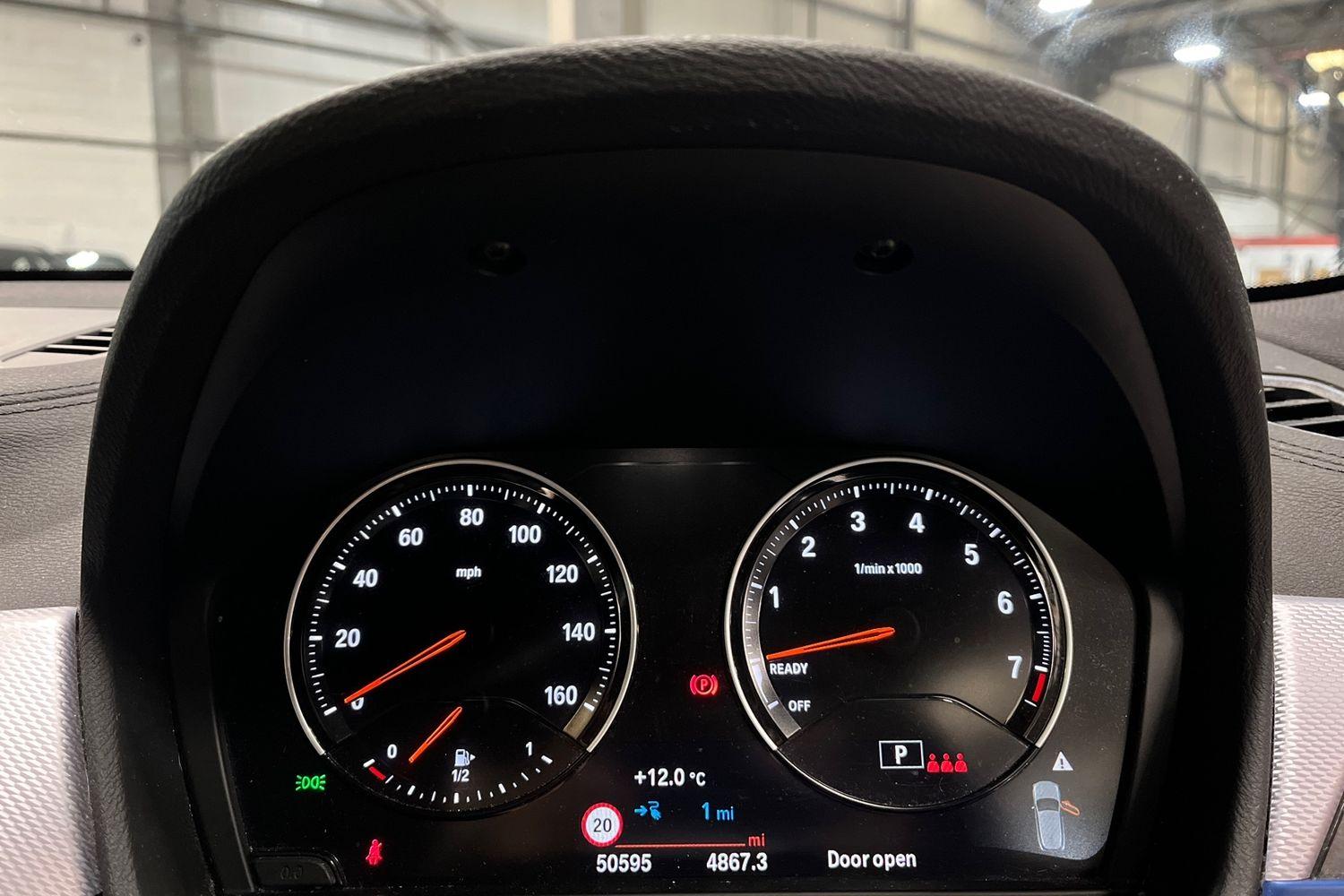 BMW X2 Photo 12