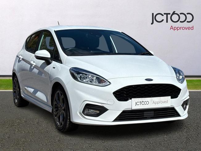 FORD Fiesta Photo 1