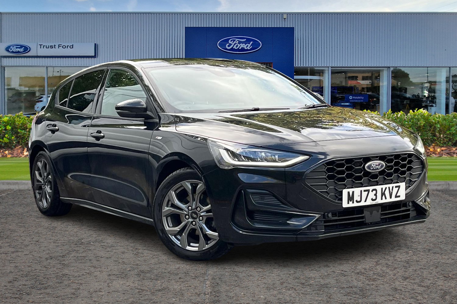 Ford Focus Photo 0