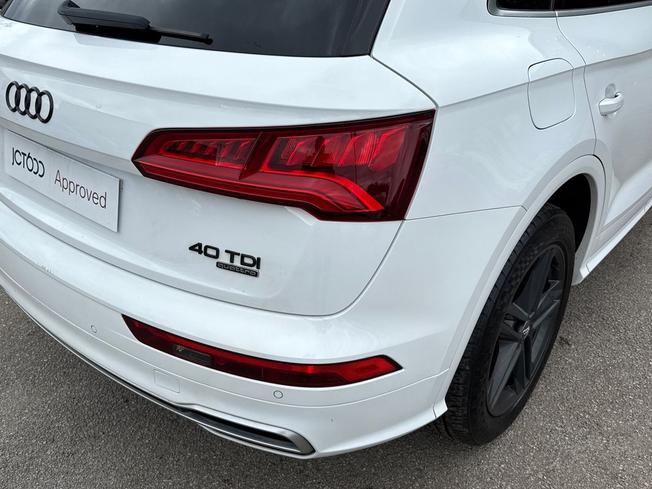 AUDI Q5 Photo 18