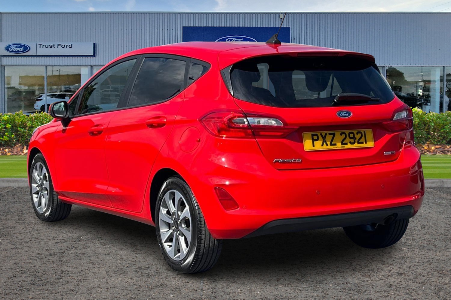 Ford FIESTA Photo 1