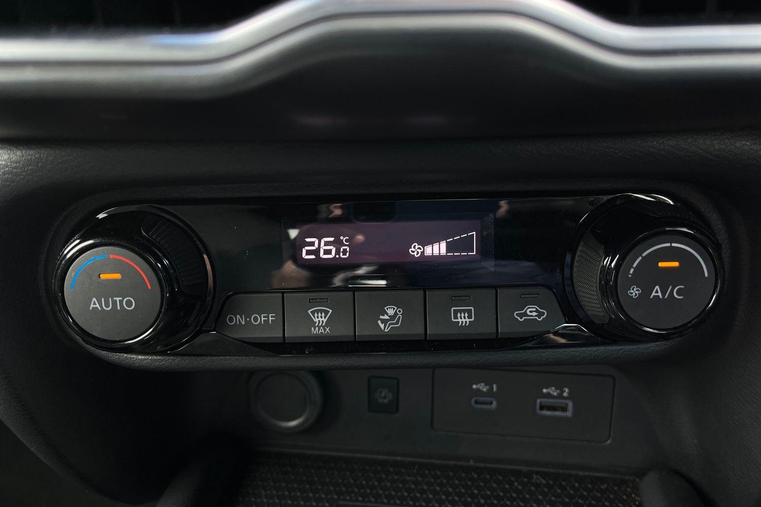 Nissan JUKE Photo 31
