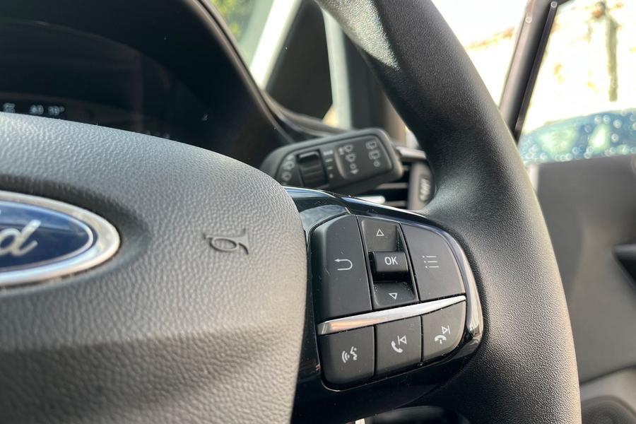 Ford FIESTA Photo autoimg-2a3ac5d79afdc5811b4a188cd93c969960d6a1fc.jpg