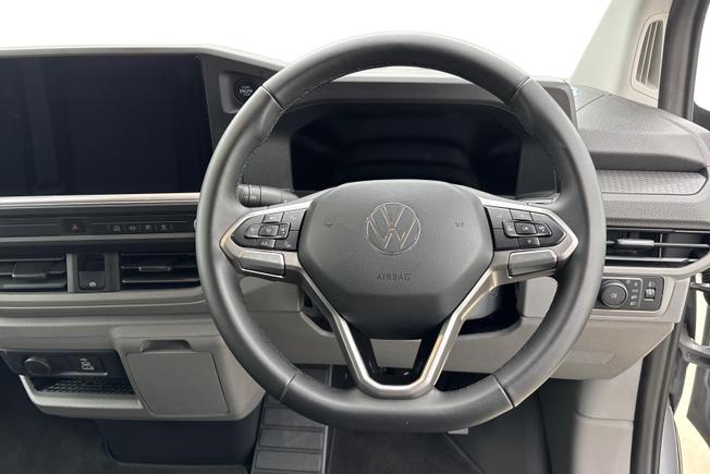 VOLKSWAGEN Transporter Photo 11