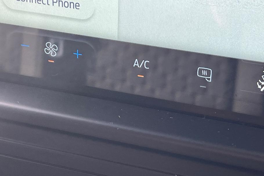 Used Ford TRANSIT CUSTOM 28