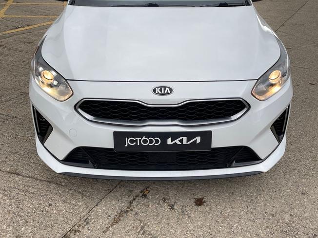 KIA Ceed Photo 21
